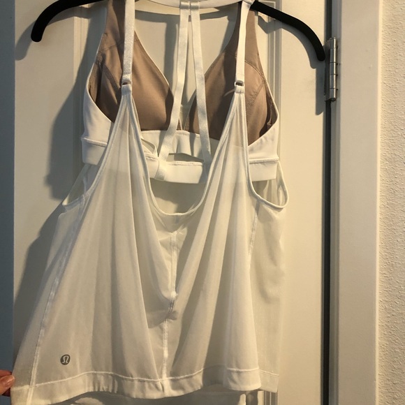 See through with built in bra lululemon tank - Picture 2 of 2